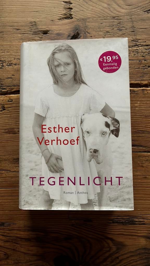 Esther Verhoef - Tegenlicht, Boeken, Ophalen of Verzenden, Zo goed als nieuw, Nederland