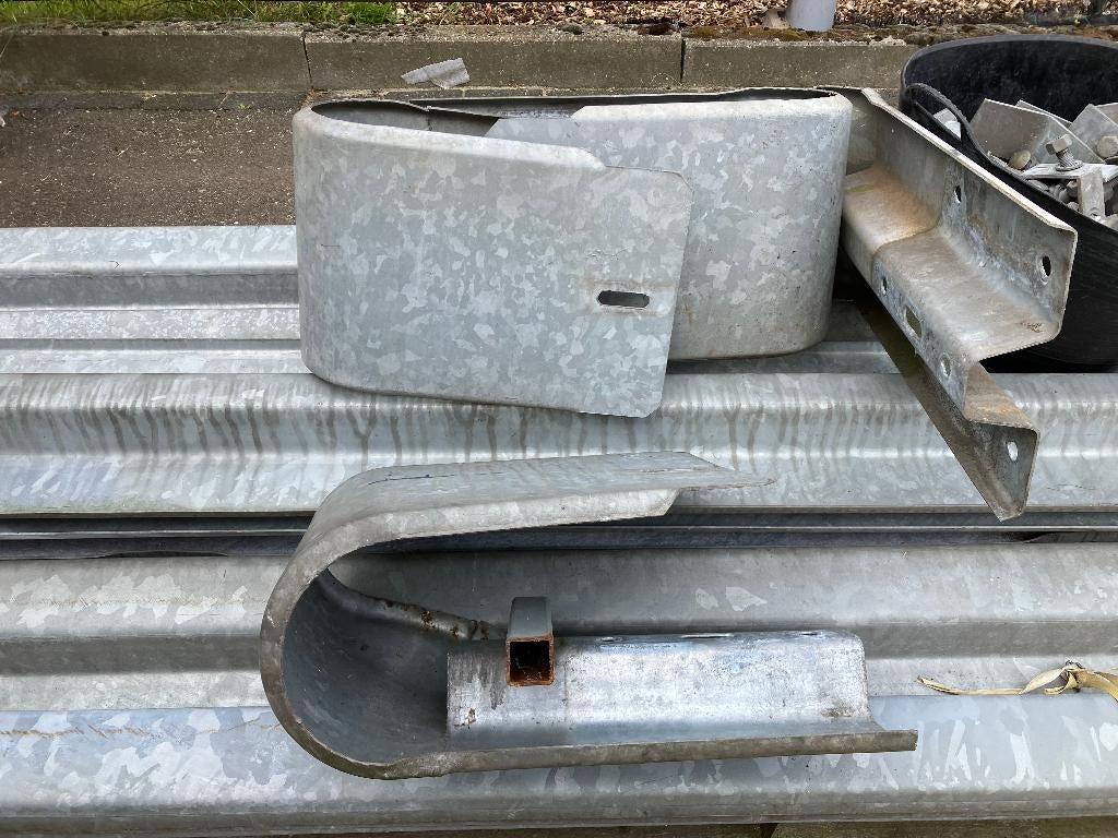 Vangrail beschermrail afscherming ( 119 ), Doe-het-zelf en Verbouw, Metalen, Ophalen, Gebruikt, Nb, Nb