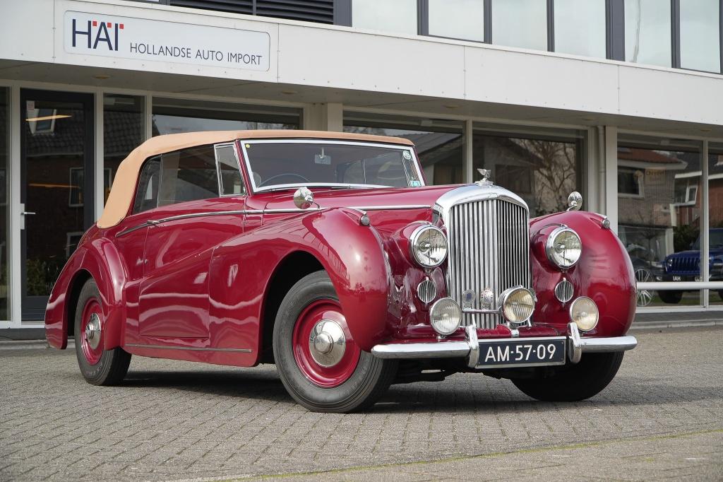 Bentley MK VI Drophead Coupe by Abbott MK VI (bj 1949), Auto's, Beige, 4257 cc, Leder, Bedrijf