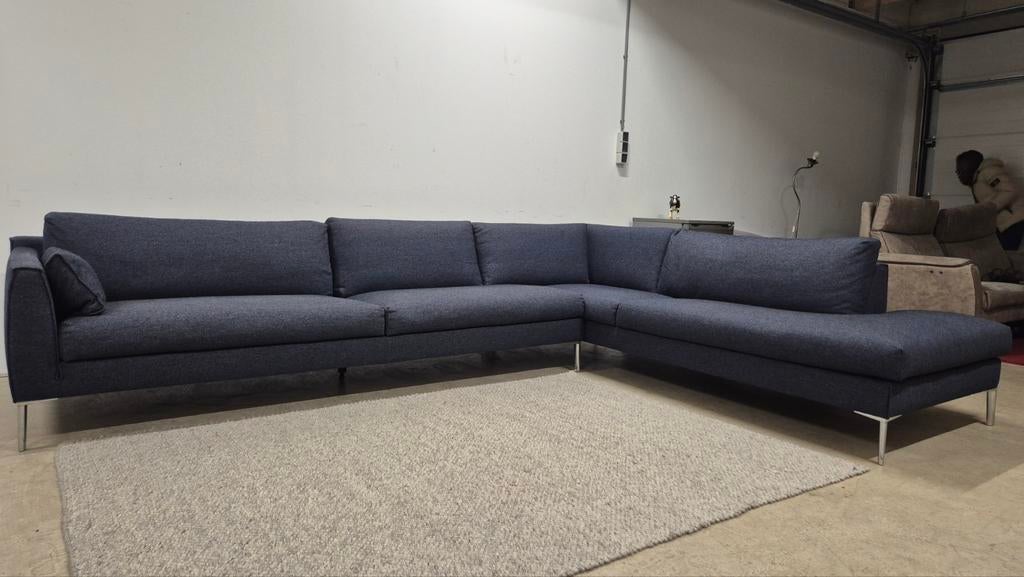 Design on Stock XXL heelz hoekbank in nieuwstaat 350x260 cm, Ophalen of Verzenden, Zo goed als nieuw