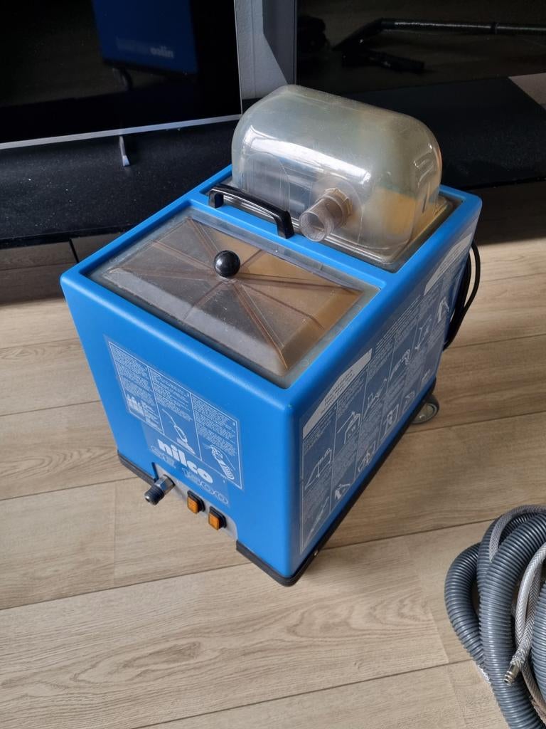Nilco SE 1500 professionele tapijtreiniger Carpet cleaner, Doe-het-zelf en Verbouw, Reinigingsmachines, Ophalen, Zo goed als nieuw
