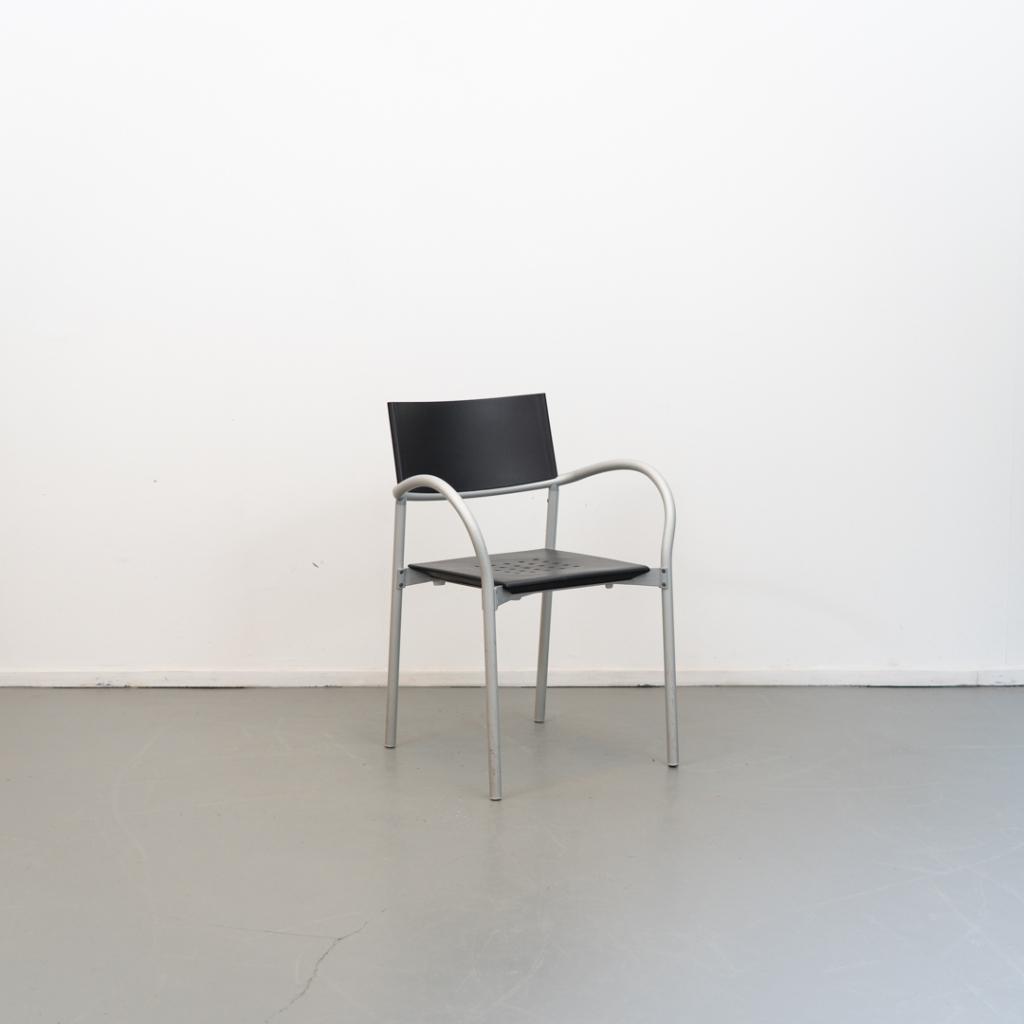 1 Breeze stoel Zwart  Segis, Huis en Inrichting, Stoelen, Zo goed als nieuw, Kunststof, Metaal, Overige materialen