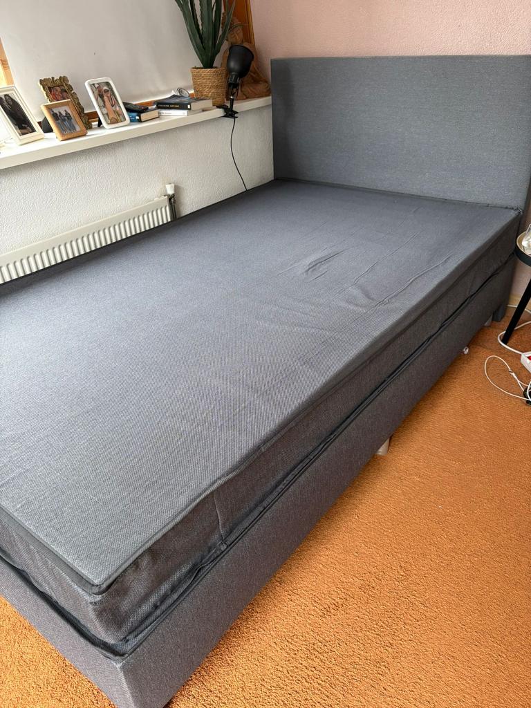 Boxspring Alta 120 x 200 donkergrijs, Ophalen, Zo goed als nieuw, Twijfelaar, 120 cm