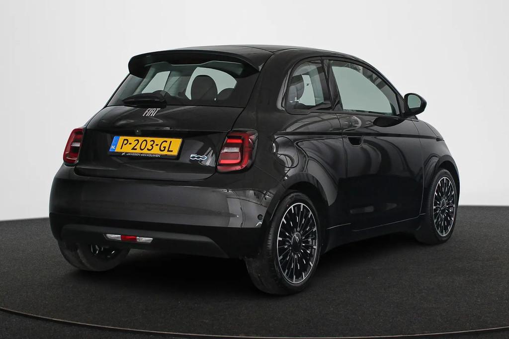 Fiat 500 Icon 42 kWh € 16.890,00, Automaat, Stof, 118 pk, 4 stoelen