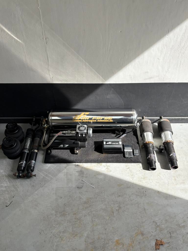 Airforce Airride te koop  VW POLO(6R/6C), Ophalen of Verzenden, Gebruikt, Volkswagen