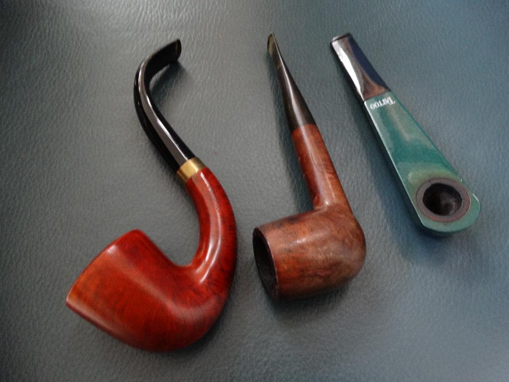 3 gebruikte tabakspijpen tattoo, real briar, lorenzo amica, Ophalen of Verzenden, Gebruikt, Gebruiksvoorwerp