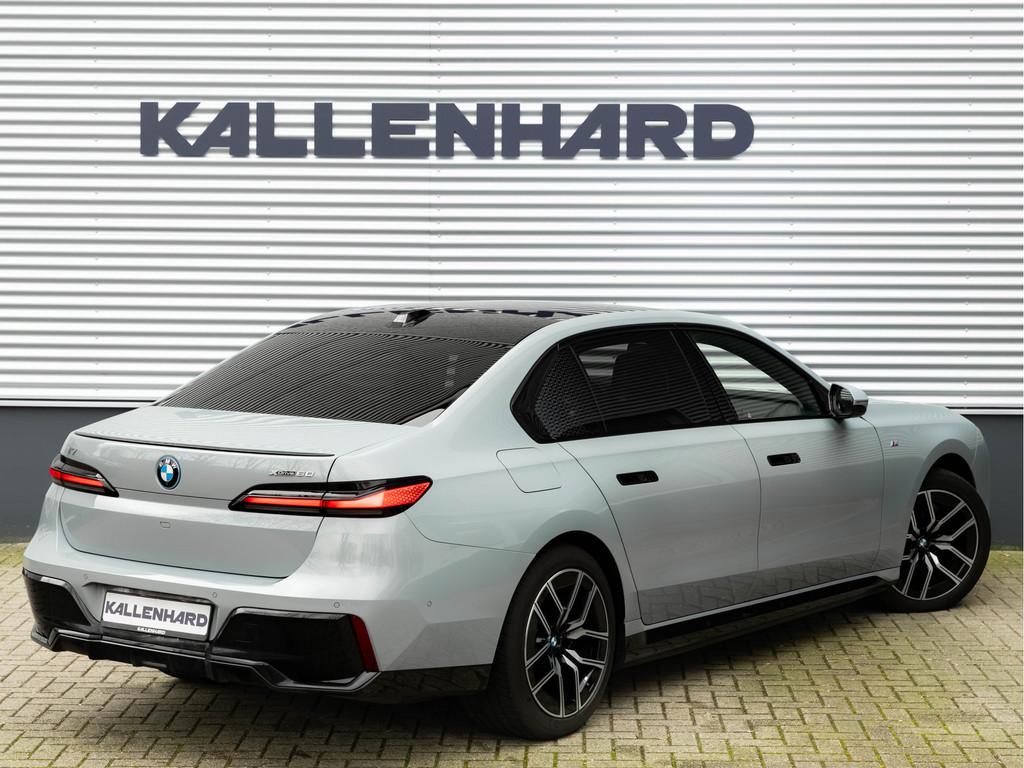 BMW i7 xDrive60 - M-Sport Pro - Executive Drive Pro - Bowers, 12 maanden, Gebruikt, 137 €/maand, Vierwielaandrijving