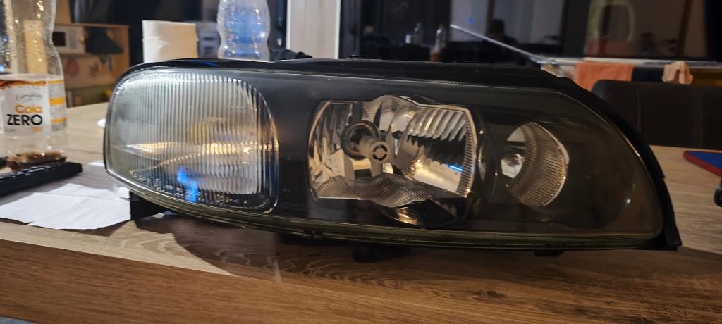 volvo v70 s60 p2 (2001-2007) xenon koplampen, Ophalen of Verzenden, Volvo