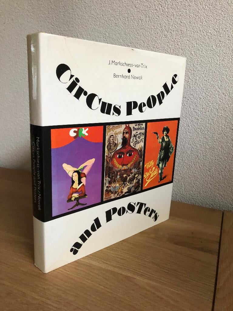 Circus People and Posters 1e druk 1979, Verzamelen, Gebruikt, A4 of kleiner, Ophalen of Verzenden, Overige vormen