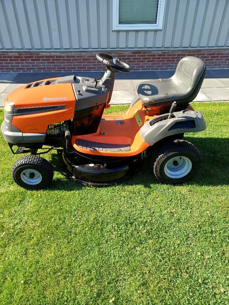 Husqvarna LTH 126 12,5pk OHV B&S, hydro voetbediend 168 uur!, Husqvarna LTH 126, Ophalen of Verzenden, Zo goed als nieuw, Mulchfunctie