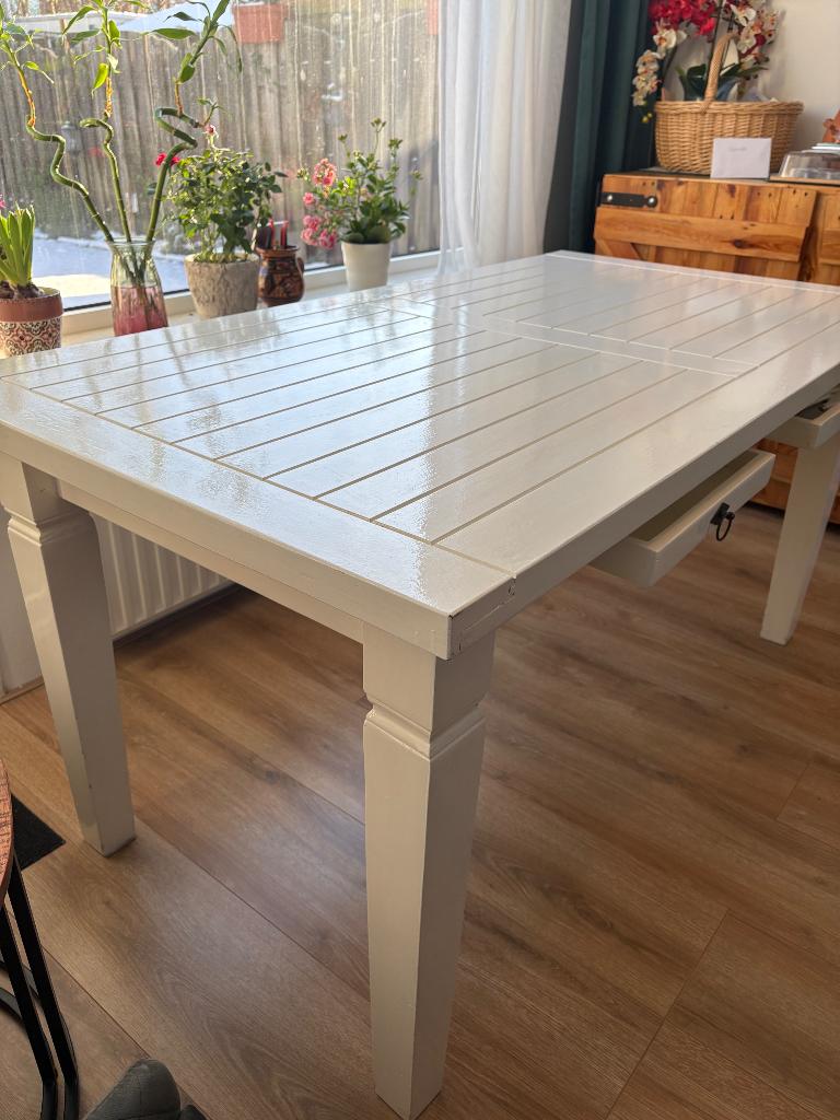 Mooie witte eettafel, Ophalen, Teakhout, 50 tot 100 cm, Zo goed als nieuw