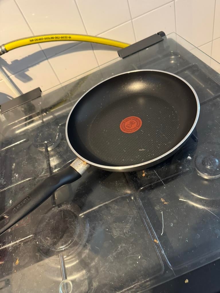 Verschillende kookpannen gebruikt en zgan, Ophalen, Zo goed als nieuw, Rvs, Pannenset