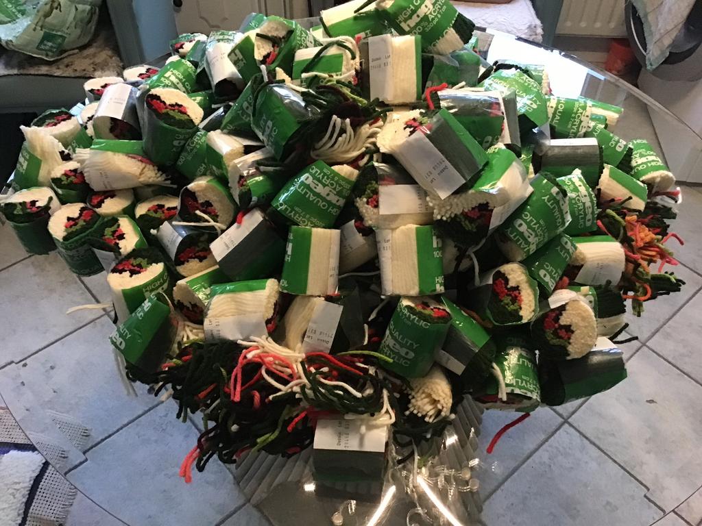 190 rolletjes Smyrna Acryl  garen, Ophalen of Verzenden, Nieuw