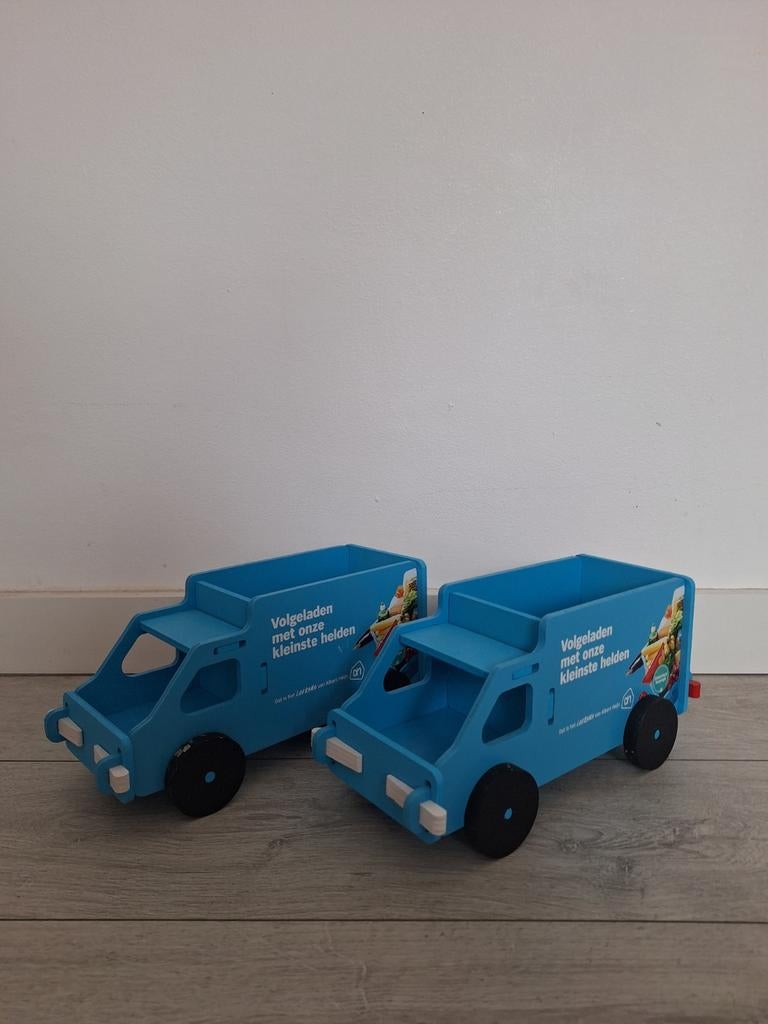 2x AH houten vrachtwagen, Albert Heijn, Ophalen