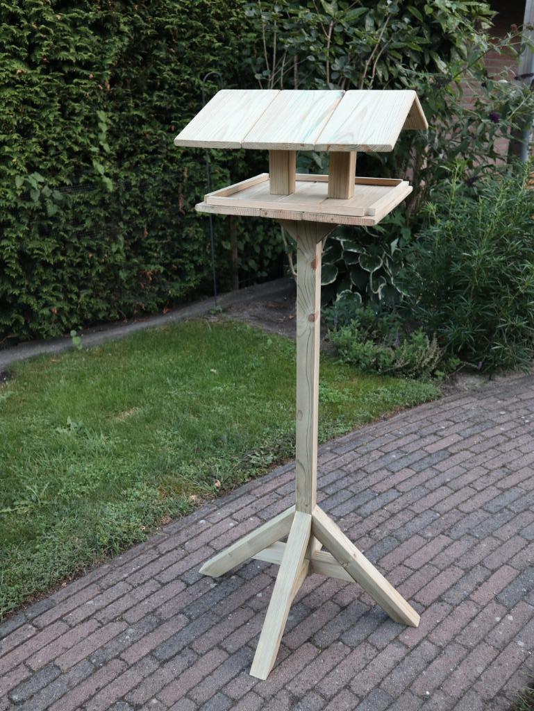 Voederhuis op standaard, Ophalen, Nieuw