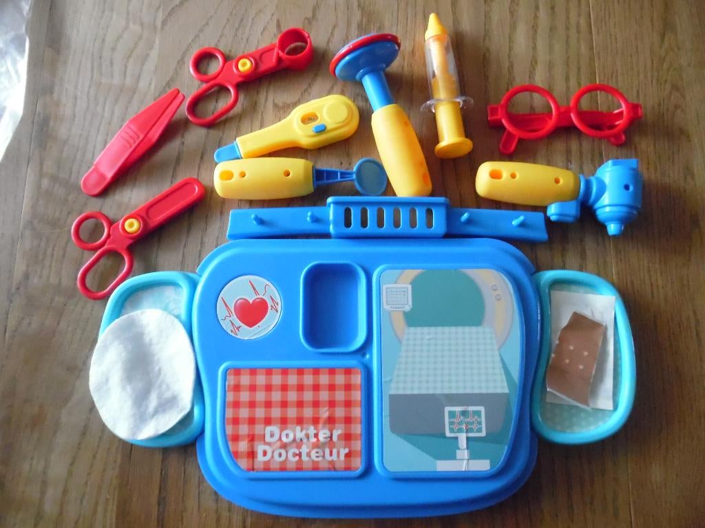 kinder speelgoed zgan dokters setje 13 delig kleurig plastic, Ophalen of Verzenden, Zo goed als nieuw