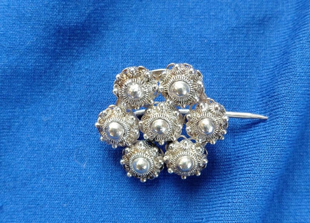 zeeuwse broche,zilver,25 mm, Ophalen of Verzenden, Zo goed als nieuw, Zilver, Zilver