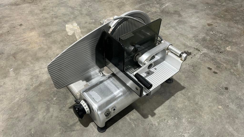 Snijmachine BIZERBA, Ophalen