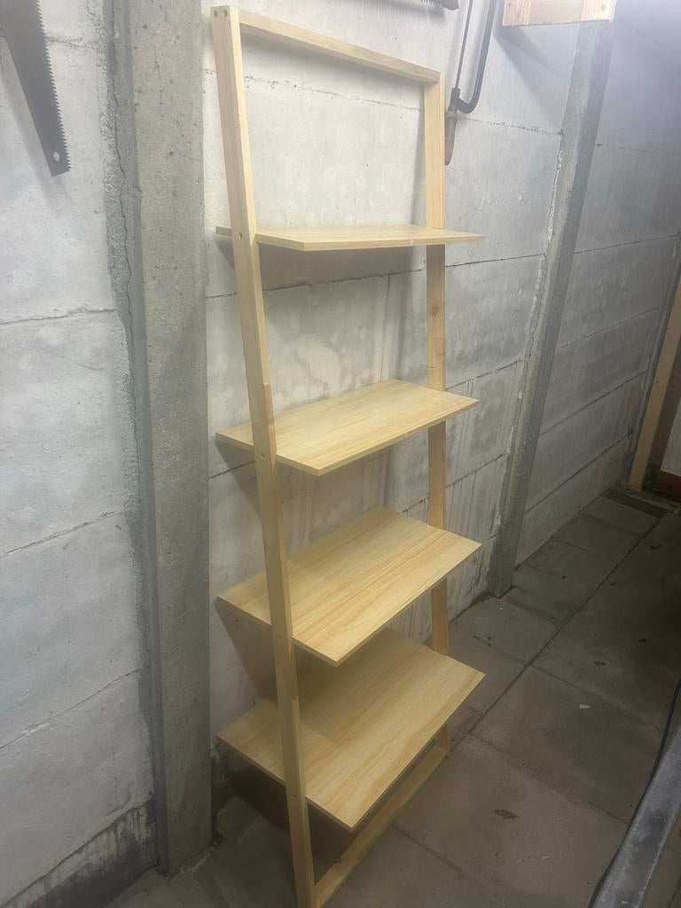 Houten ladderkast, Ophalen, Zo goed als nieuw