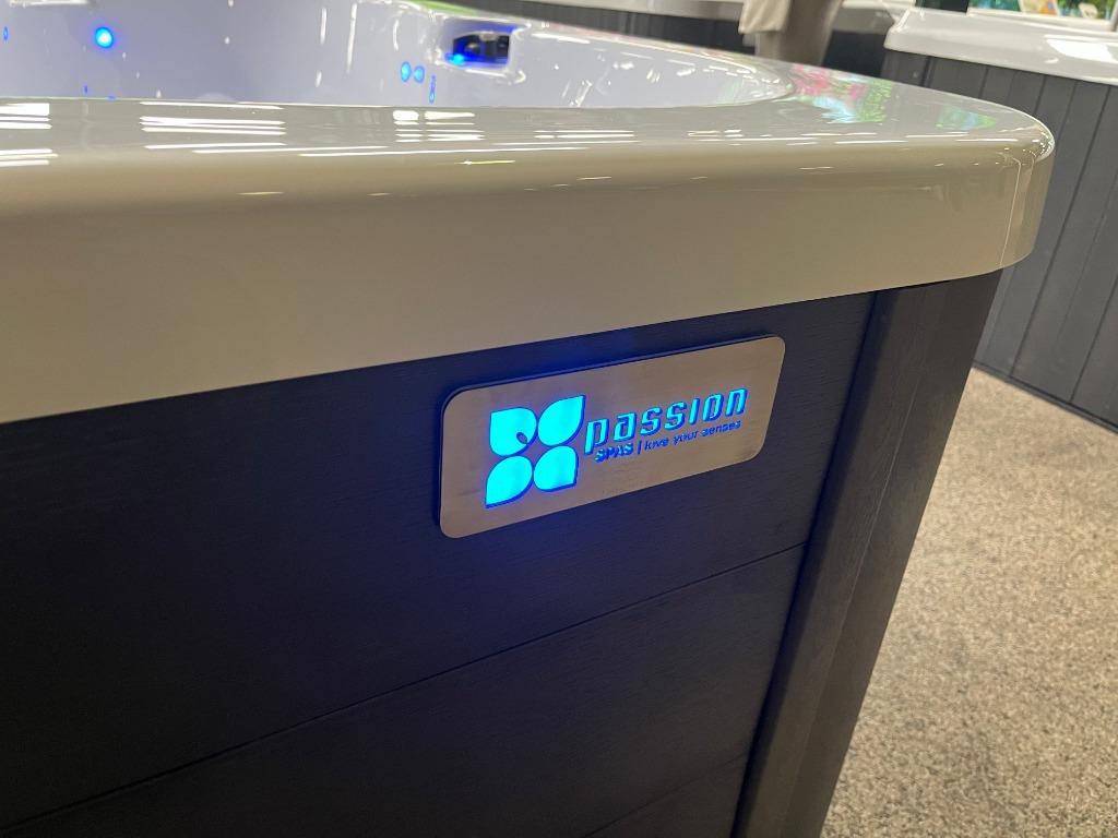 Balboa Jaccuzi Passion Spa Spark nieuw! inclusief garantie., Nieuw, Ophalen of Verzenden, Trap, Inbouw