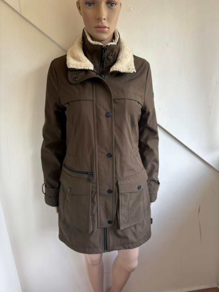 DKNY winterjas middellang maat XS bruin teddy kraag, Kleding | Dames, Jassen | Winter, Ophalen of Verzenden, Zo goed als nieuw