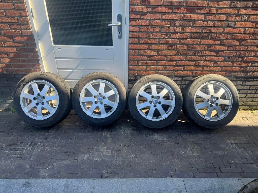 Volvo cordelia velgen, Ophalen, Velg(en), 16 inch, 205 mm