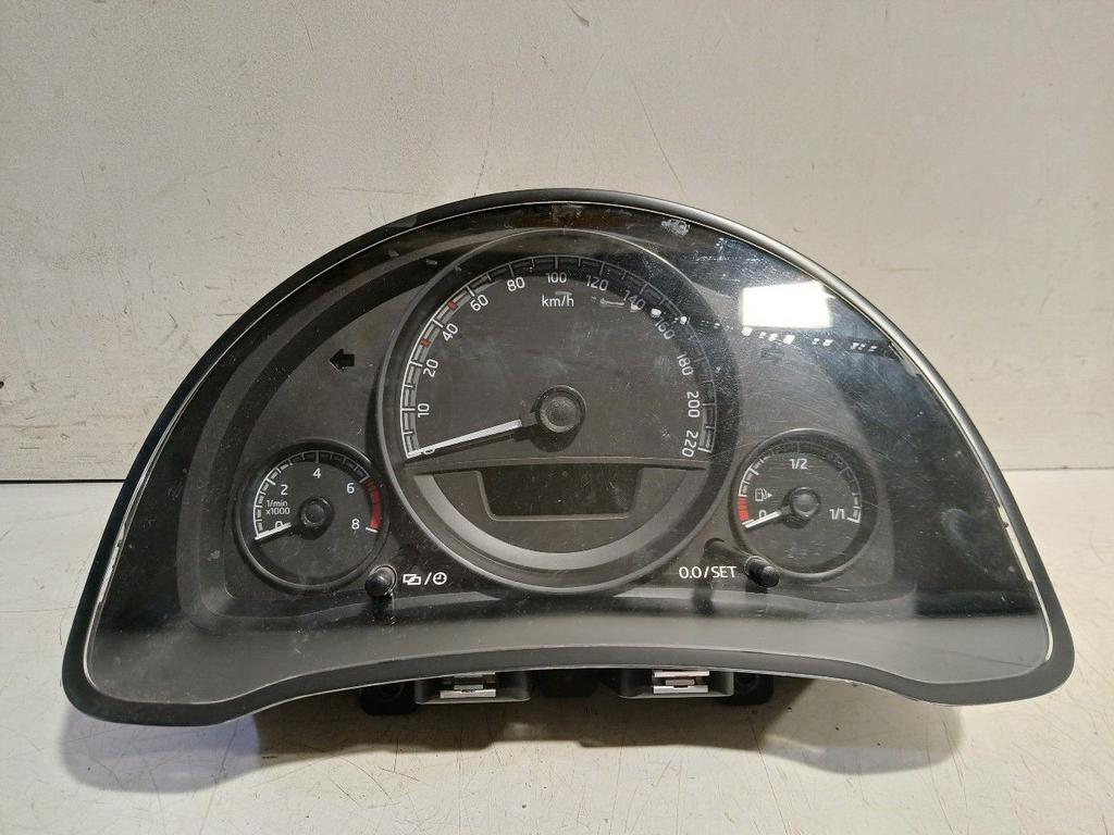 Cockpit Skoda Citigo, Onderdelen@venauto.nl, Van der Ven Autorecycling B.V., Gebruikt, Ettenseweg 76, 4706 PB Roosendaal, The Netherlands