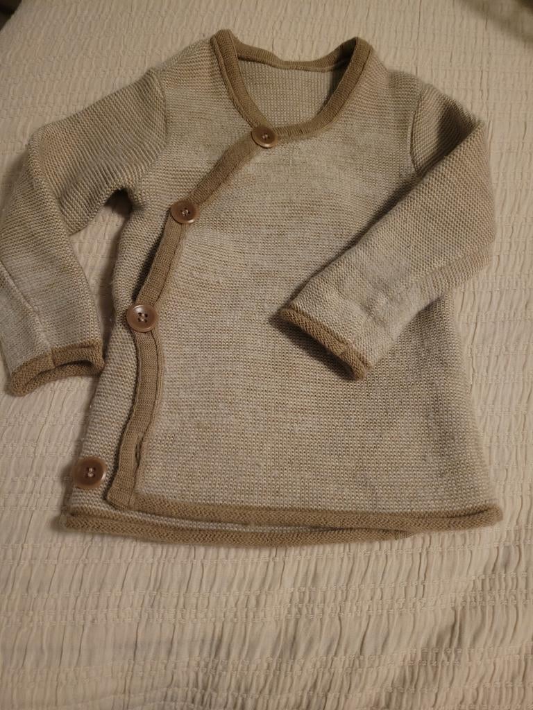 Heerlijk warm vestje 100% wol  maat 74, Ophalen of Verzenden, Jongetje of Meisje, Truitje of Vestje