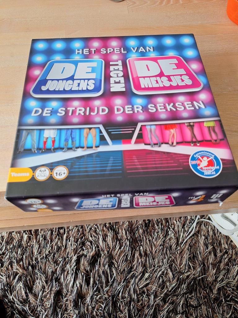 De jongens tegen de meisjes!, Hobby en Vrije tijd, Gezelschapsspellen | Bordspellen, Ophalen