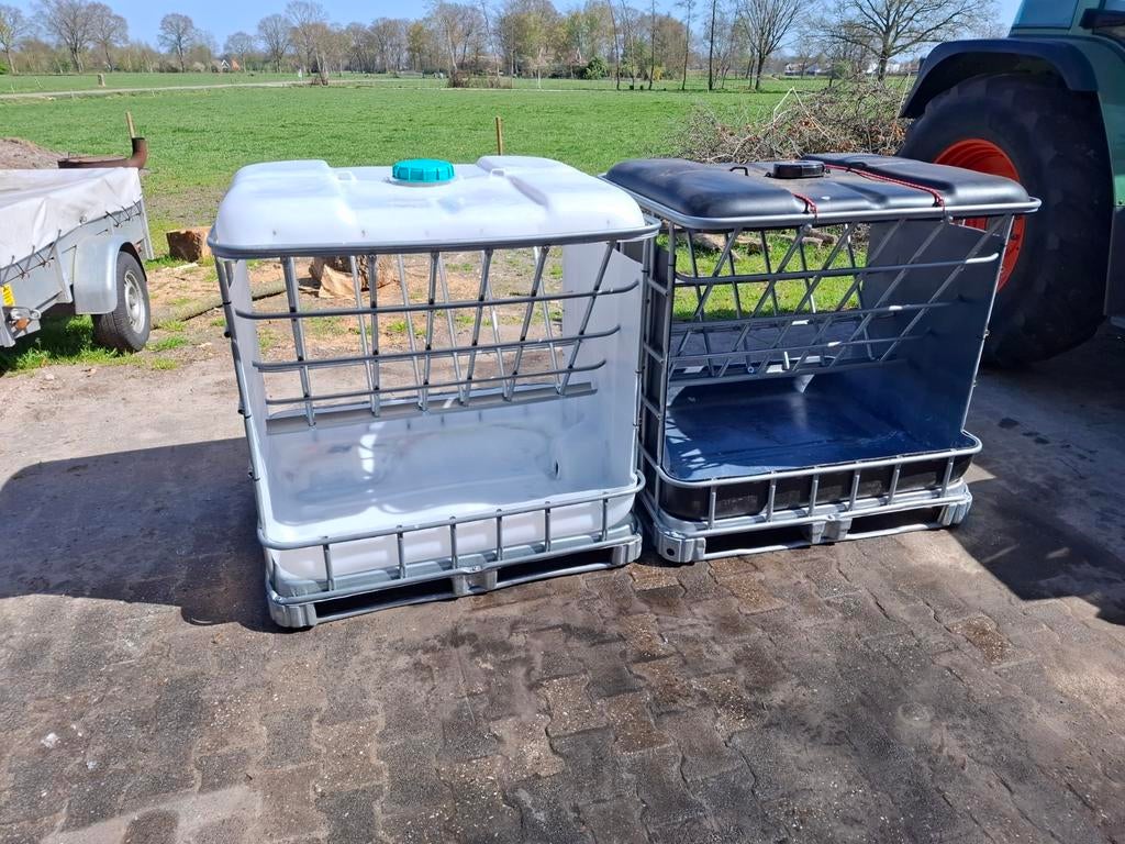 Hooiruif voerbak paddock paarden ibc slowfeeder