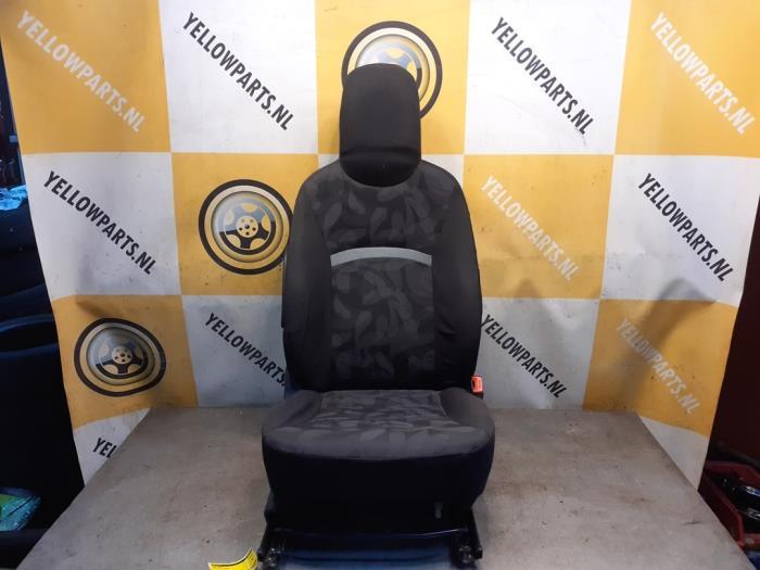 Stoel rechts van een Suzuki Alto, Auto-onderdelen, Interieur en Bekleding, Gebruikt, -, -, Ophalen of Verzenden