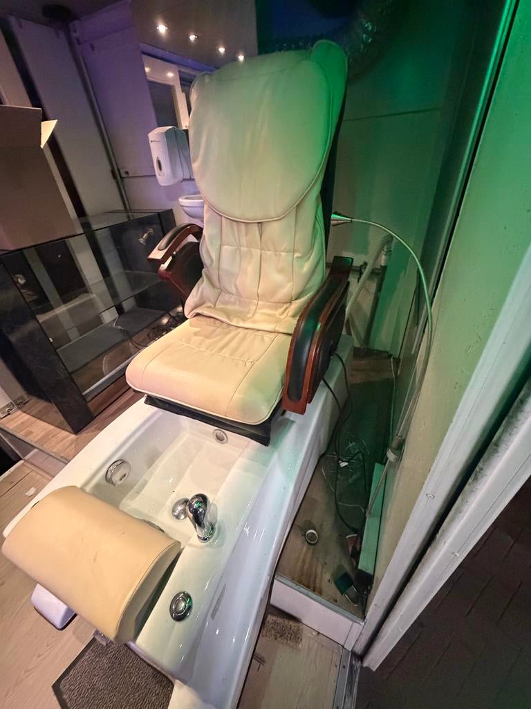 Luxe Spa Pedicure stoel met voetenbad, Massage