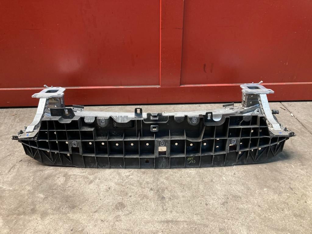 Bumper Balk Peugeot 208 Hatchback 1.4 OE nummer 9672807980, Ophalen, Gebruikt, Voor, Bumper