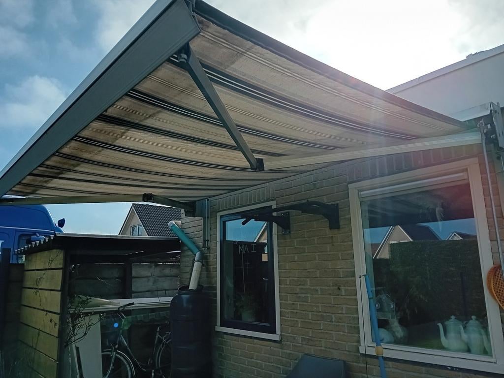 Knikarmscherm handbediend 3 M, 150 tot 300 cm, Ophalen, Gebruikt, Knikarmscherm