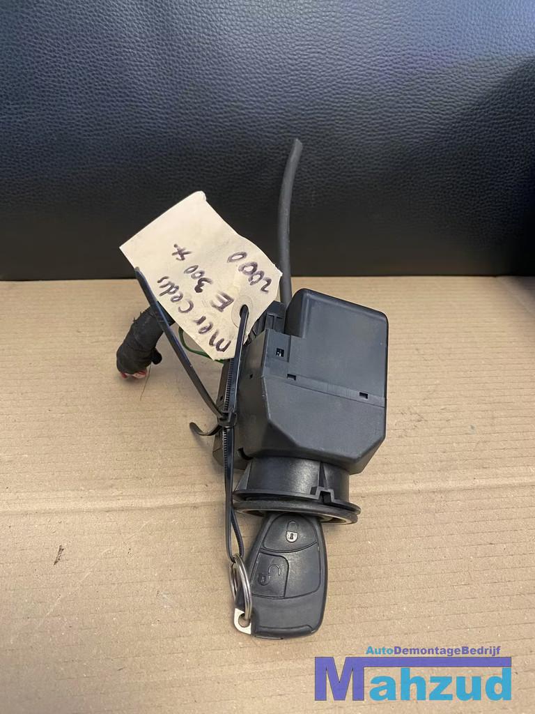 MERCEDES E-KLASSE W210 Contactblok contactslot met sleutel, Gebruikt, Mercedes-Benz AG, Mercedes-Benz, Ophalen of Verzenden