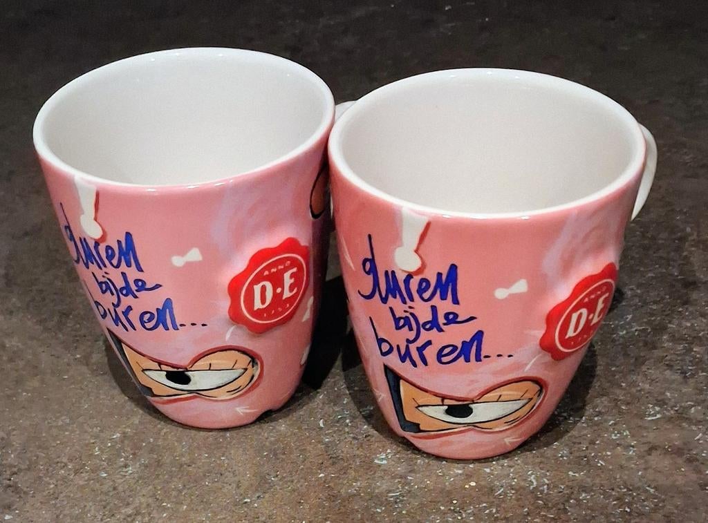 2 Douwe Egberts, Royal Raja, Ophalen of Verzenden, Keramiek, Overige stijlen, Kop(pen) en/of Schotel(s)