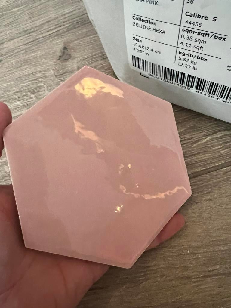 WOW roze hexagon tegels. 39 stuks. Voor 0.4m2, Ophalen, Nieuw, Minder dan 20 cm, Minder dan 5 m²