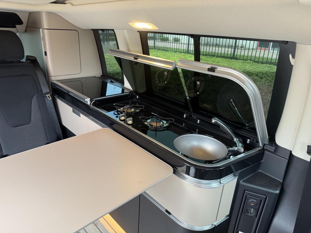 Mercedes-Benz V250 Marco Polo 190 PK 2022 50000KM AUT, Caravans en Kamperen, Campers, Automaat, Koelkast, Mercedes-Benz, Bedrijf