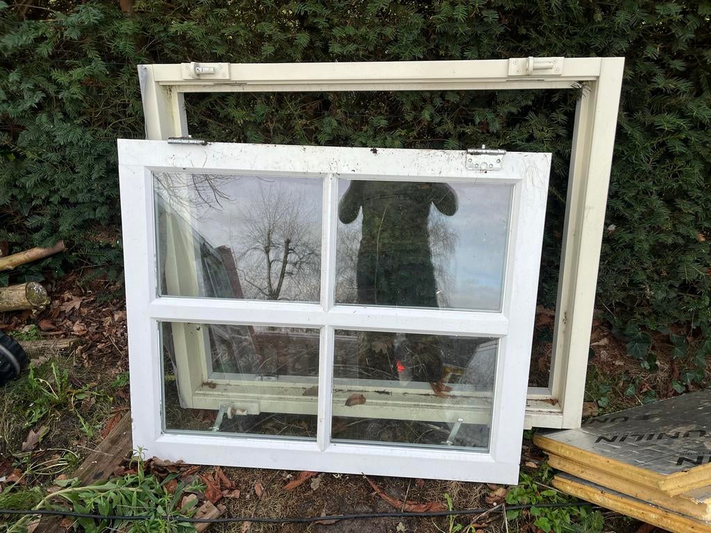 Raam kozijn dubbelglas 113x170, Doe-het-zelf en Verbouw, Kozijnen en Schuifpuien, Ophalen of Verzenden