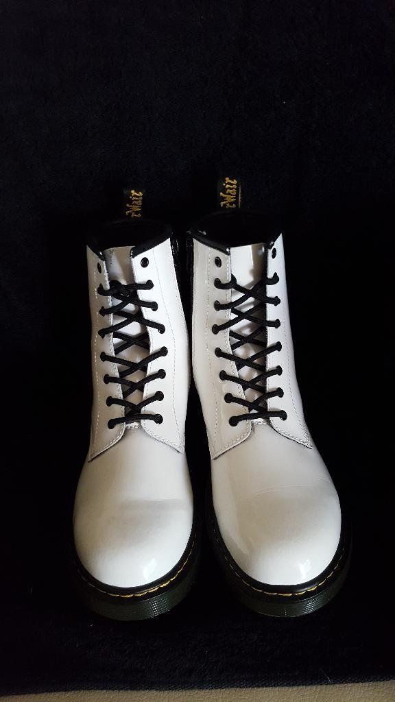 DR. MARTENS Enkellaarsje Mt.38,5 Z.g.a.n., Wit, Lage of Enkellaarzen, Ophalen of Verzenden, Dr. Martens