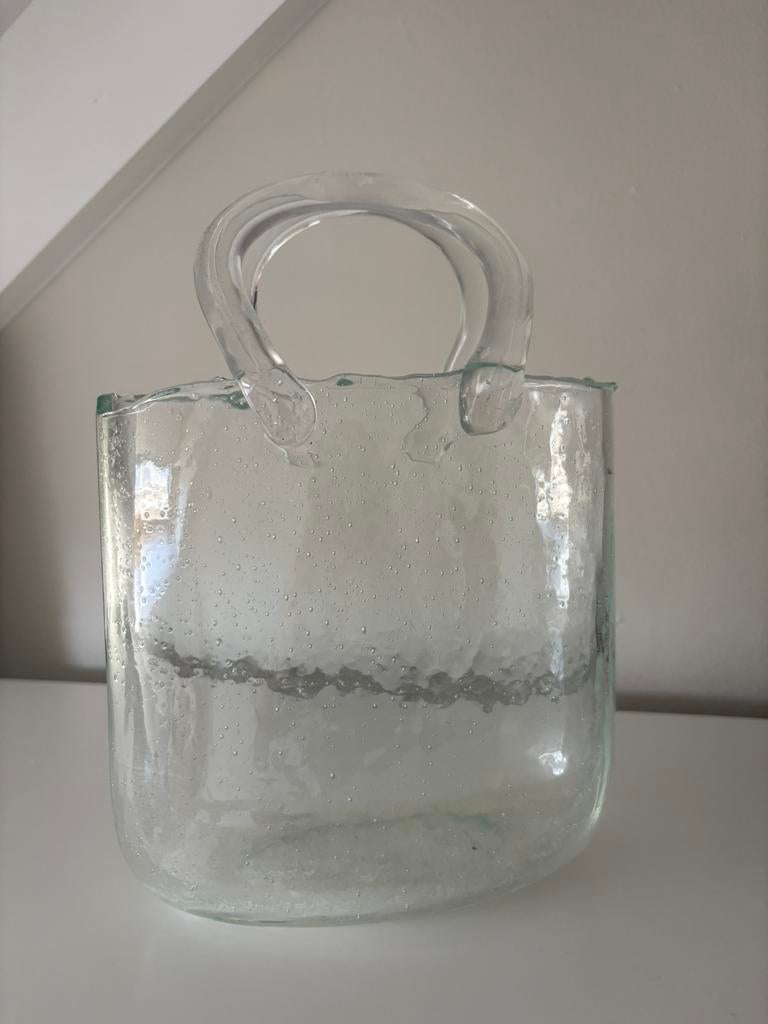 Vaas in de vorm van een handtas, Overige kleuren, Ophalen of Verzenden, Minder dan 50 cm, Glas