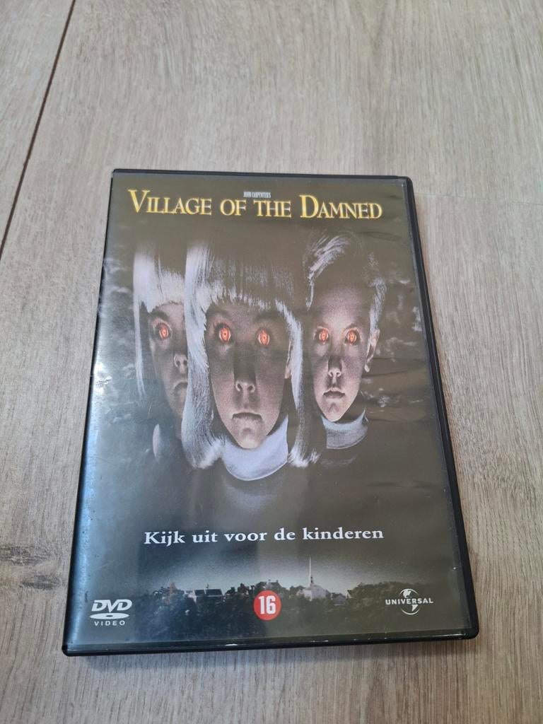 Village of the Damned DVD-alleen ophalen, Vanaf 16 jaar, Ophalen, Zo goed als nieuw, Overige genres