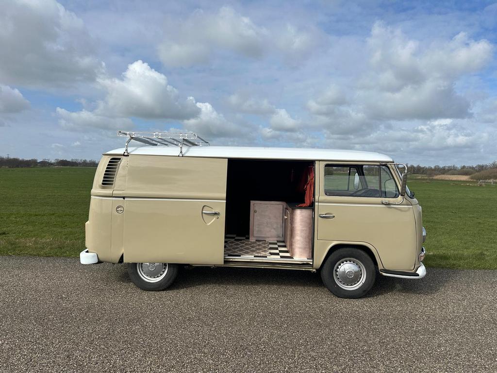 Volkswagen T2B Camper 1977, Caravans en Kamperen, Particulier, Buscamper of Camperbus, Volkswagen