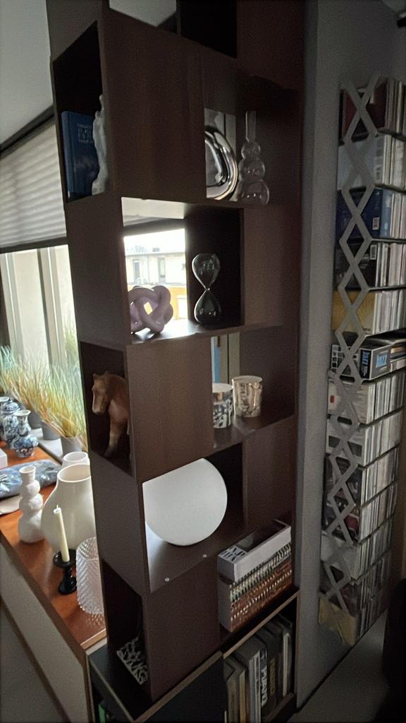 Handige vakkenkast - opbrengst voor het goede doel, Ophalen, Met plank(en), Gebruikt, 200 cm of meer