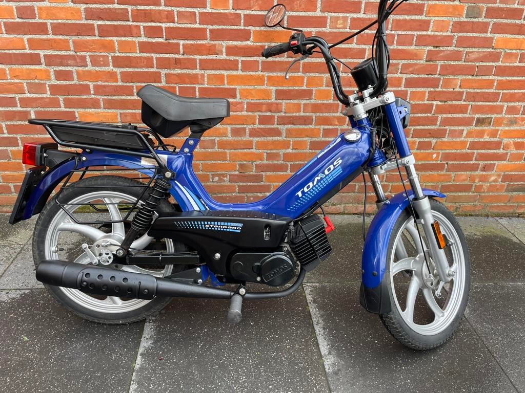 Tomos Standard in 25km/u uitvoering met kenteken 2016, Fietsen en Brommers, Brommers | Tomos, Ophalen of Verzenden, Zo goed als nieuw