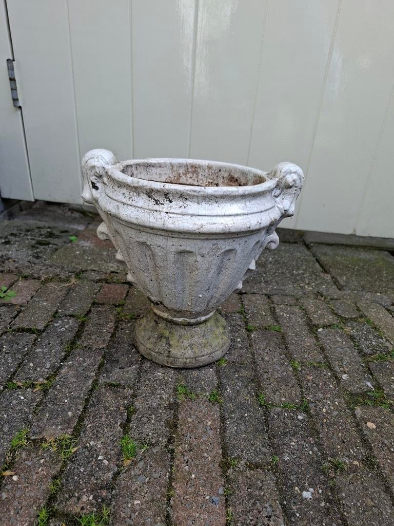 Betonnen oude pot, Ophalen of Verzenden