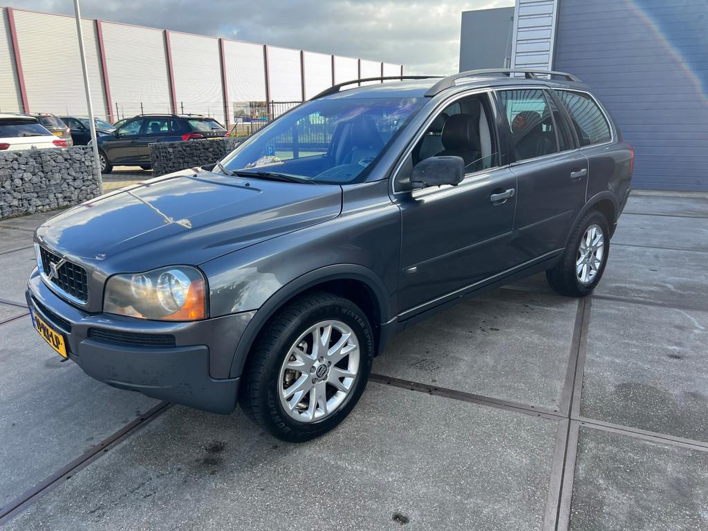 Volvo XC90 2.5 T 2005 OrgNl/7Pers/Leer/Aut/Apk03-2027, Auto's, Volvo, Gebruikt, Zwart, 1991 kg, 7 stoelen