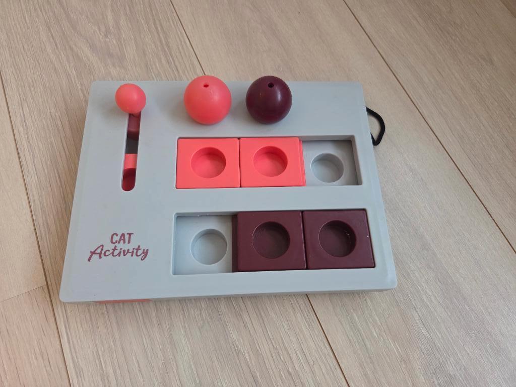Kattenspel Cat Activity Brain Mover, Dieren en Toebehoren, Kattenspeelgoed, Ophalen, Zo goed als nieuw, Intelligentiespeelgoed