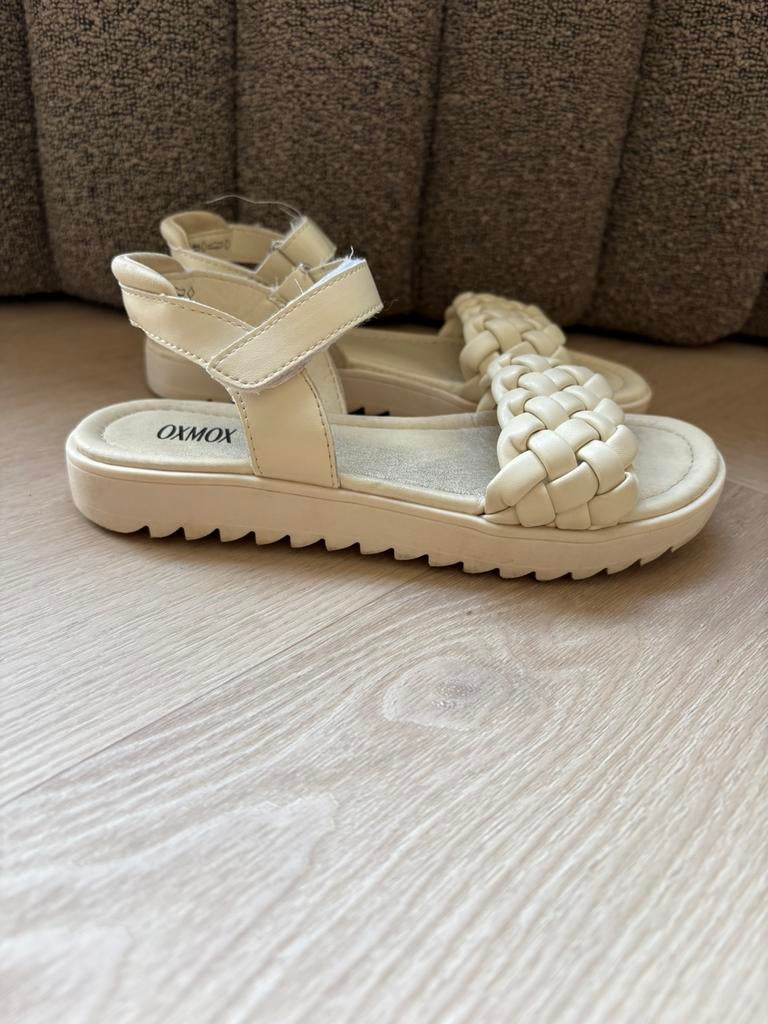 Oxmox sandalen meisje beige gevlochten maat 33, Ophalen of Verzenden, Zo goed als nieuw, Meisje, Overige typen
