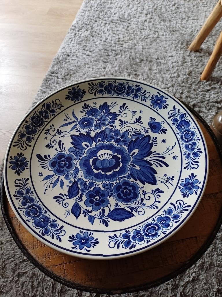 Delfts Blauw wandbord met bloemmotief, Antiek en Kunst, Ophalen of Verzenden